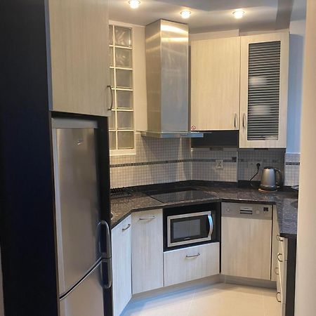 Golden Gate Apartment Гданск Екстериор снимка