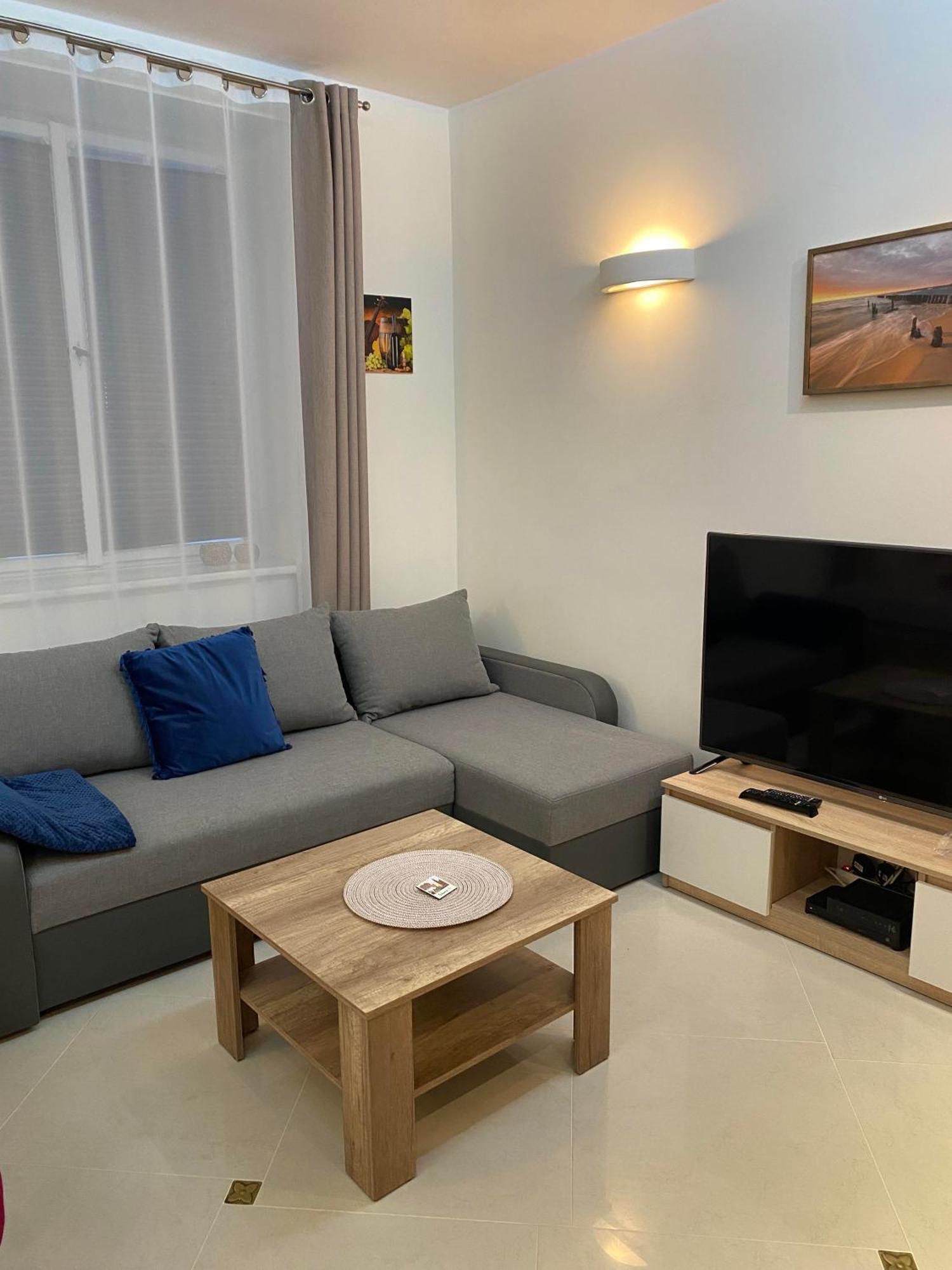 Golden Gate Apartment Гданск Екстериор снимка